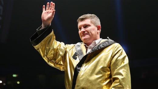 'He deserves to be up there!' - Ricky Hatton weighs in on who are the best modern heavyweights | DAZN News GB