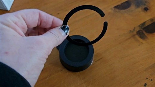 Watch Out of the Box- Popsocket Suction Mount and MagSafe Adapter on Amazon Live
