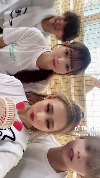 久々の4人での再会！サムイ島の思い出