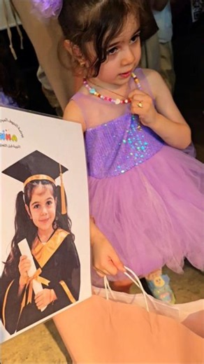 Almas is sad at her graduation party 😰
