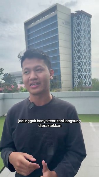 Pengalaman Alumni belajar di Program Mandiri di Infinite Learning ( PART 2) Program Mandiri di Infinite Learning bukan hanya tentang belajar, tapi juga tentang membangun skill, pengalaman, dan koneksi untuk masa depan. Dari project nyata, mentoring, hingga lingkungan belajar yang kolaboratif semua menjadi bagian dari perjalanan mereka. Lalu, apa kata para alumni setelah mengikuti program ini? 👀 �Yuk dengarkan cerita dan pengalaman mereka di video ini! Stay tuned untuk Part selanjutnya! 🚀 #infi