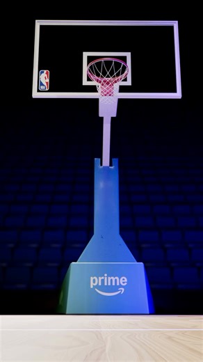 🏀 87 partidos de temporada regular... y mucho más con las rondas eliminatorias, la Emirates NBA Cup, los Playoffs y una serie de las Finales de Conferencia al año. Un total de 6 Finales de la NBA. Durante 11 años completos. 😍 La #NBA llega a Prime Video este octubre. Que empiece el espectáculo. | Amazon Prime Video