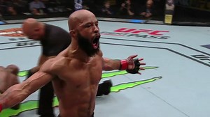 Demetrious Johnson is simply incredible!! 🙌 | UFC