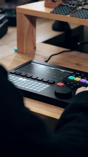 Dusty Slow Stoner Type Hip Hop Beat on the Polyend Tracker