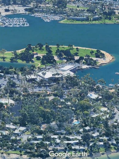 3 razones para visitar Paradise Point Resort este verano. #HotelesEEUU #TurismoCalifornia #ResortDeLujo #ViajesSanDiego #ParaísoEnLaTierra