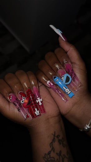 Elmo or Cookie Monster? 🍪😍 #nailtech #nailvideos #nailinspo #fyp