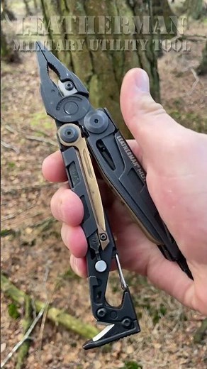 LEATHERMAN MUT TRICK 🔥 How to open with one hand 🔥 #shorts #everydaycarry #campinggear
