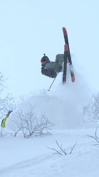 The Floating Sensation of Powder Skiing – What Most People Don’t Understand