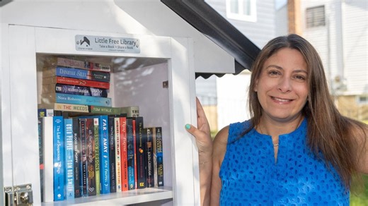 How to make your own Little Free Library