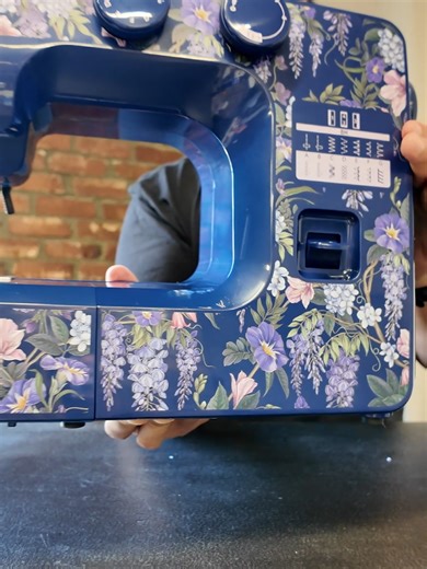 Not me judging it at first. “It’s just branding,” I said. Now I’m reconsidering everything. #tiktokshopcreatorpicks #janome #bridgerton #sewingmachine #SewTok