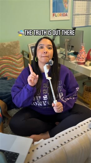 2026 🤝AEO 🙂‍↕️ Blogging, baby! That’s my prediction and here’s how Shopify businesses are going to be the most successful at it: AEO is the unlock. (Answer Engine Optimization). Which means product brands have a massive opportunity here. In 2026, the brands that will win won’t be keyword-stuffing. They’ll be answering real questions, clearly, helpfully, and authentically. AI search summaries are already changing how people find products. If your content is the best answer, you don’t just show 