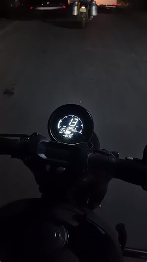 My beast 💪 . . . . . #lucknow #stylish #brotherhood #jawa #yezdi #style #bikers #bike #beast #mybike❤️ | Harshit Wadhwani