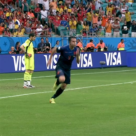 🔙🤩 An unforgettable goal from 2014. #FIFAWorldCup | FIFA World Cup