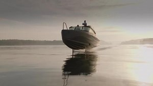 'Flying boat' makes waves at CES