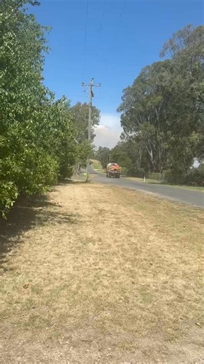 Callout: Bushfire - Doctors Point Rd, Doctors Point. Update: Fire is contained, no property loss, crews remaining on scene to mop up for another hour or so to ensure it’s blacked out fully. A fast response from all crews from Lavington Rural Fire Brigade, Thurgoona Rural Fire Brigade, Jindera rural fire brigade and Fire and Rescue NSW Station 209 Albury Civic ensured the fire was pulled up quickly. | Splitters Creek Rural Fire Brigade