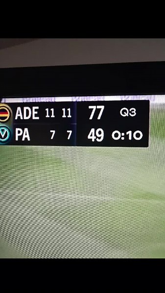 WHOO CROWIES! showdown 54 we are winnerss! #crows #crom #footy #AFL #ADELAIDECROWS #showdown #winners! @afl @Adelaide Crows 💙❤️💛