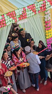 बारात स्वागत 🙏 कुलभूषण दीदी कि बेटी आरती नेगी जी की बारात किन्नौर के सापनी गाँव से आई है 🙏 #kinnaur #shimla #himachalpradesh | Sukh Dev Negi