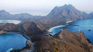 Kunjungan Wisatawan ke Labuan Bajo Ditargetkan 1,5 juta per Tahun - Tribun Travel