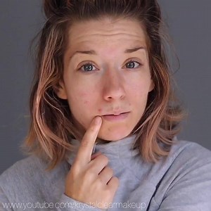 2.7M views · 27K reactions | FULL TUTORIAL HERE > https://youtu.be/kPLrZZ0SWn4  Talk! By Duumu & ÊMIA Listen on Spotify: https://open.spotify.com/track/70lAyvXXcWXUtuA4x9J2iz?si=Bec1CkYgRduxVxdXezAzCQ | Krystal Clear Makeup | Facebook