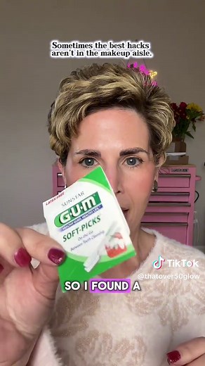 Maskara Hacks for Mature Skin: A Game Changer