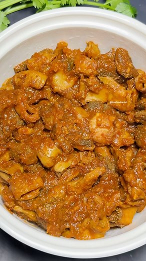 This’s how I make my tripe (Matumbo) You’ll Need *Matumbo (I boil with salt,ginger & garlic in the pressure cooker until tender) *Onions *Ginger garlic paste *Tomatoes (blended) * @royco_ke beef cube *Soy sauce Garnish with coriander if you wish . . . #matumbougali #tripe #homecooking #foodie #kenyanfood | Coey Jaber