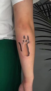 Optical Illusion Tattoo by GullyTattoo — Mind-Bending Effect