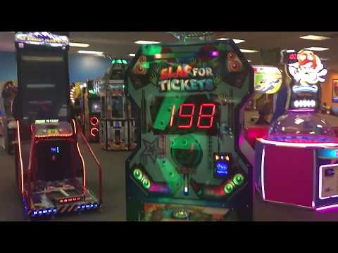 Chuck E. Cheese's Store Tours - Houston (North Freeway)
