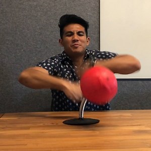 388K views · 233 reactions | Knock out stress at work with this desktop punching bag! 壘 Buy it here: https://amzn.to/2xSiE75 | In The Know | Facebook