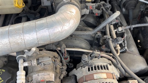 EEI147335 2005 Jeep Liberty