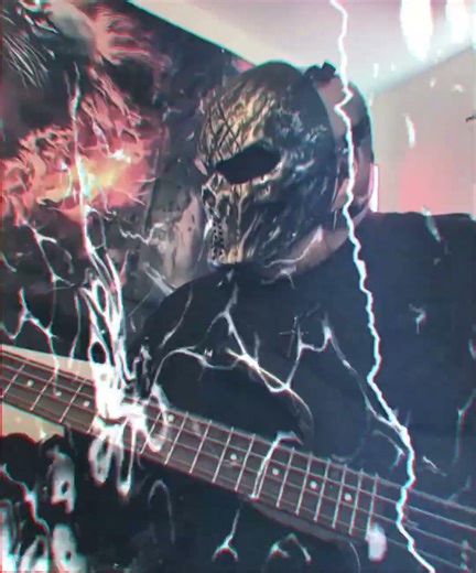 Van Halen Light Up The Sky Bass Cover!!