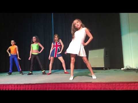 Chiki Dance bailando Spice Girls “Wannabe “.