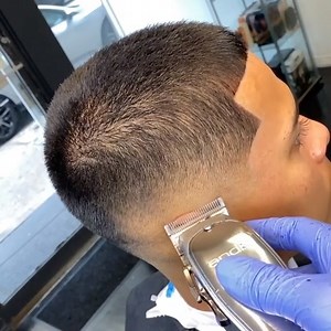 Let's see it in s l o m o. 👀 Watch @gilliefades work with his #MasterCordless to work out the blend on this mid fade. 🔥 bit.ly/MasterCordless #Andis | Andis Company