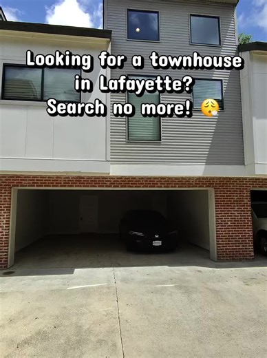 Modern loft living in Lafayette for under $200K 👀 Right by SLCC, 2 bed 2 bath, covered parking… this one different fr. Comment “LOFT” and we’ll get you inside 👇🏾 K&M Team 🏹 Kenneth Nelson Maxwell Jones. @maxwelljonesrealtor 📞 337-254-2969 📞 337-886-8022. #l#lafayetterealestatelafayettela #housetour