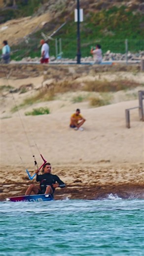 Thrilling Kitesurfing Adventures: Upside Down Tricks