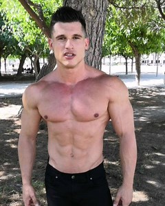 19K views · 156 reactions | Siguenos https://www.instagram.com/musclebodymodel - @bookmodelo @guillemcb88 - - #muscle #abs #top #model #body #musclebody #musclebodymodel #musclemania #ifbb #aesthetics #back #fitness #chest #shoulder #bodybuilder #bodybuilding #sexy #carrieretop #wordl #flex #workout #gym #physique #arm #gymlife #leg #arm #enamorandonos #sixpack #enamorándonos | Muscle Body Model Agency | Facebook