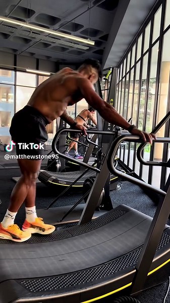 Achieve Your Fitness Goals with HYROX Training