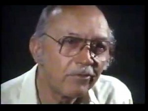 大型航空機(B367-80)がバレルロール