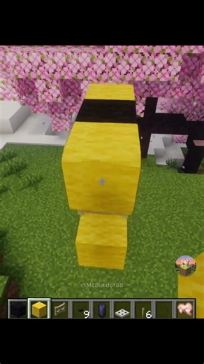 【Minecraft】DIY Tiny Bee That Actually Moves ⛏️
