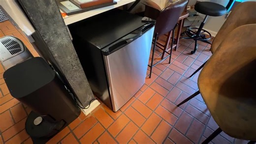 Buy on Amazon 👉🏻 https://geni.us/A8AZgSK (affiliate) ... Watch Full Video: https://www.amazon.com/vdp/03ca8f607a67475ca0750b80fe9cd501 Are you on the hunt for the best compact mini freezer review for dorm rooms? I’ve got a mini freezer right here that I figured I’d show off to you guys today because it’s the perfect dorm essential! If you’re living in a small space, like a college dorm or a tiny apartment, this small freezer is a game changer for storing snacks and keeping up with meal prep wh