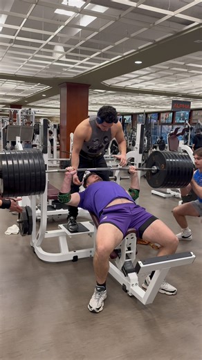 8 PLATE INCLINE BENCH WORLD RECORD⁉️🏅