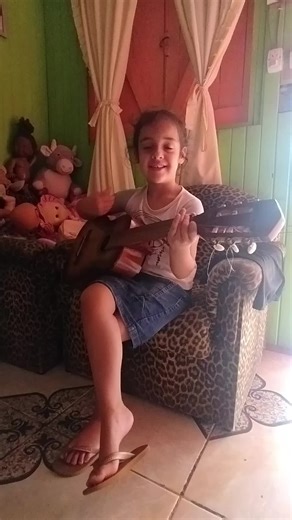 aprendiendo los ritmos en la guitarra 🥰🥰