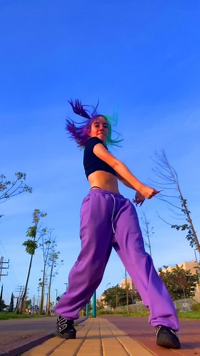 ‏So fun🤩🤩🤩 (dc: @zockjat) really like this one 🔥🔥 #dance #fyp