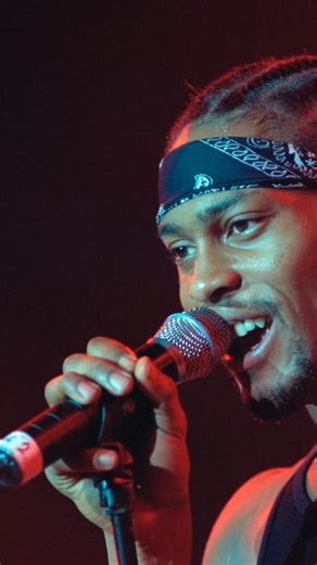 7.6K views · 30K reactions | R&B and neo-soul singer D’Angelo has reportedly passed away at the age of 51. We thank him for sharing his talent with u, and we send our condolences to his loved ones.  #dangelo #neosoul #rnbmusic #rrb #angiestone | RRG | Facebook