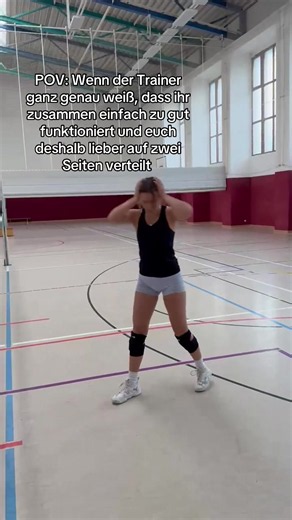 POV: Dieses Duo ist einfach zu gut für eine Feldseite. 🫠🙇🏼‍♀️ #volleyball #getrennt #volleyballgirlsteam #erkner