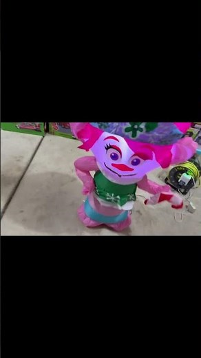 Watch Poppy Inflate for Christmas! 🎄💖