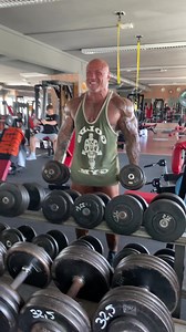 #workworkwork🔥#muscledaddy #bossebuilding #lifestyle #senior #bodybuilding #shreeded #eastsidemecca | Andreas Bosse