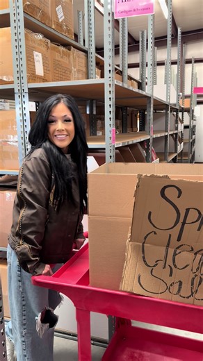 Shop our website wide spring cleaning sale starting today! Everything is 25% off and we hope you can come to shop! 🌹✨❤️ #Sale #springcleaning #rodeo #fashion