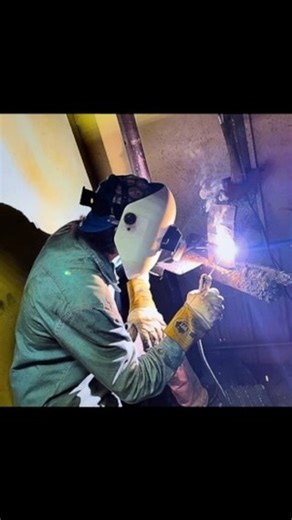 Raymond Tredwell running his 2G 3/8” backing strip! 💪🔥 There’s nothing like the feeling of nailing a perfect root pass. At the Kentucky Welding Institute, our expert instructors are here to guide you every step of the way, ensuring you master the essential skills for a successful welding career. Want to learn how to lay a solid backing strip like Raymond? Join us and become part of a community dedicated to excellence in welding. From beginners to seasoned welders, we have the training programs