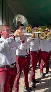 76K views · 2.5K reactions | Qué bonito se escuchan la sección de Trombones de La Septima Banda 鸞 | Música Tradicional Sinaloense | Facebook