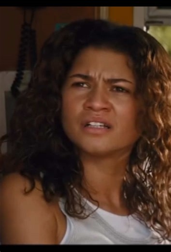 trailer euphoria season three zendaya ✨✨✨ #alexademie #euphoriaseason3 #maddyperez #ruebennett #FYP